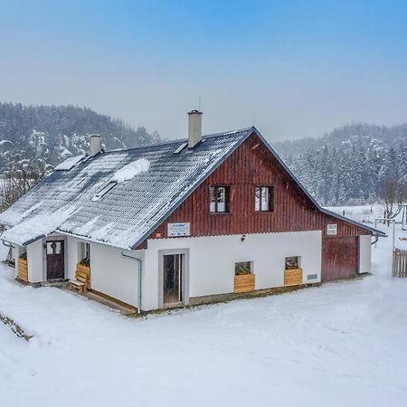 U Ozveny Hotel Dolni Adrspach Buitenkant foto