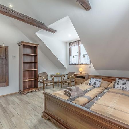 U Ozveny Hotel Dolni Adrspach Buitenkant foto
