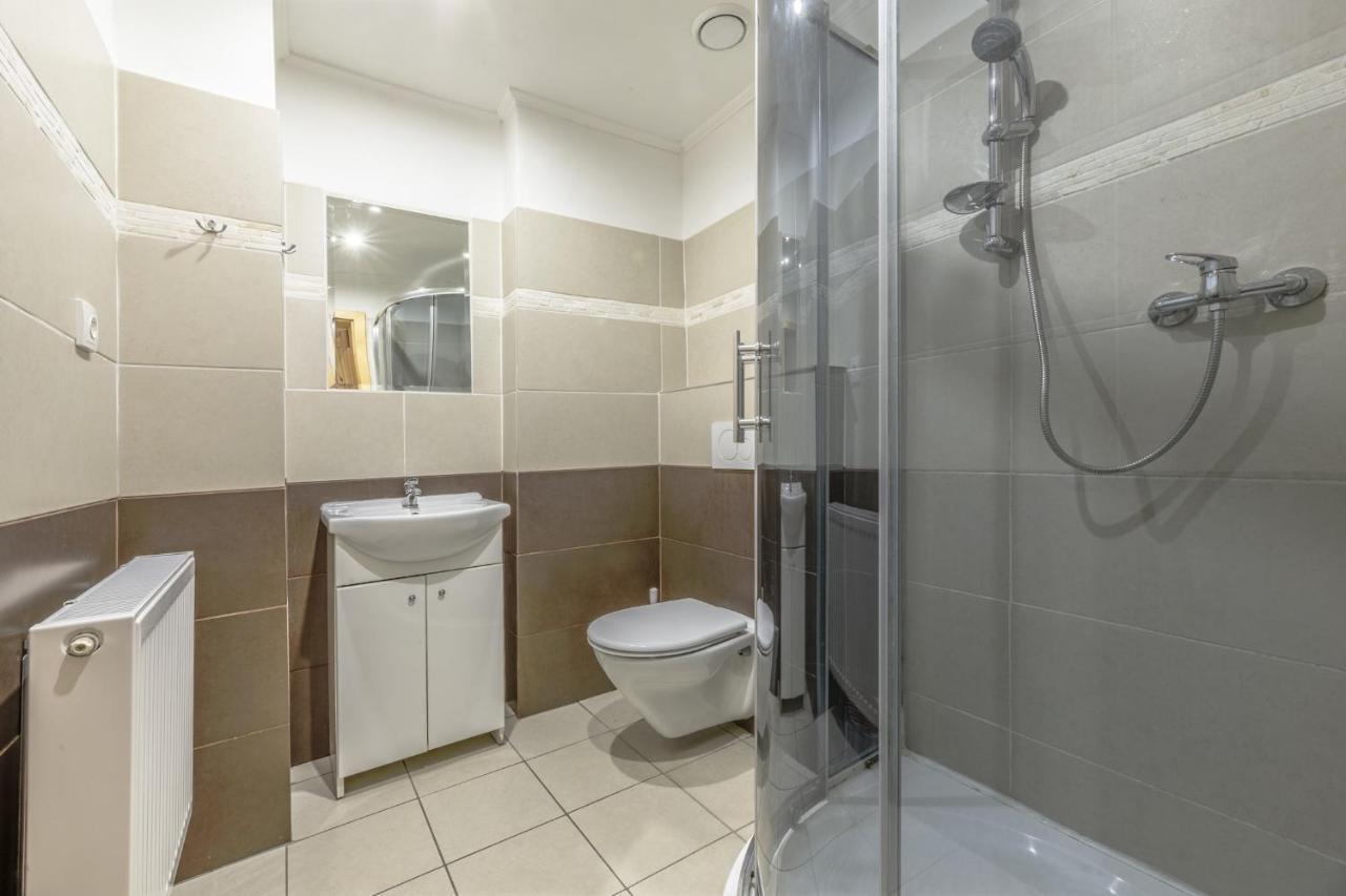 U Ozveny Hotel Dolni Adrspach Buitenkant foto
