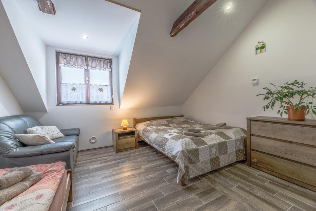 U Ozveny Hotel Dolni Adrspach Buitenkant foto