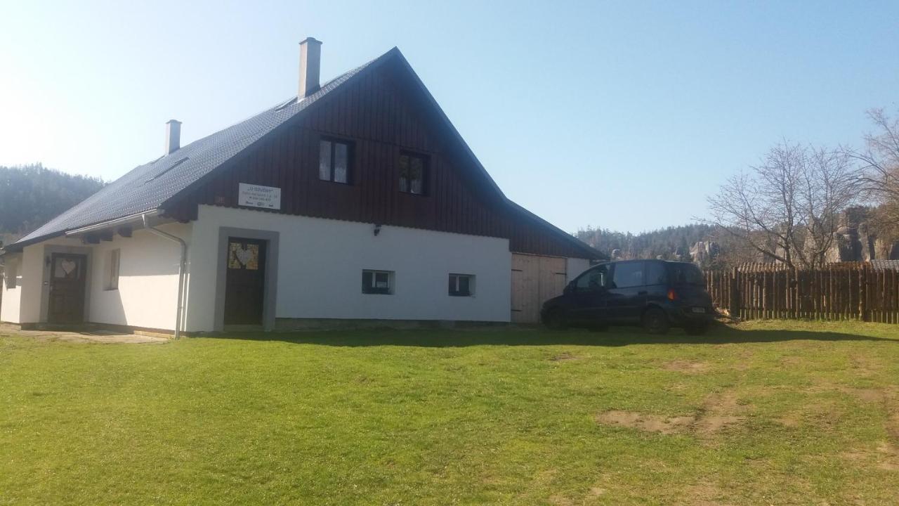 U Ozveny Hotel Dolni Adrspach Buitenkant foto